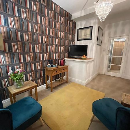 G&T Apartment Scarborough Buitenkant foto
